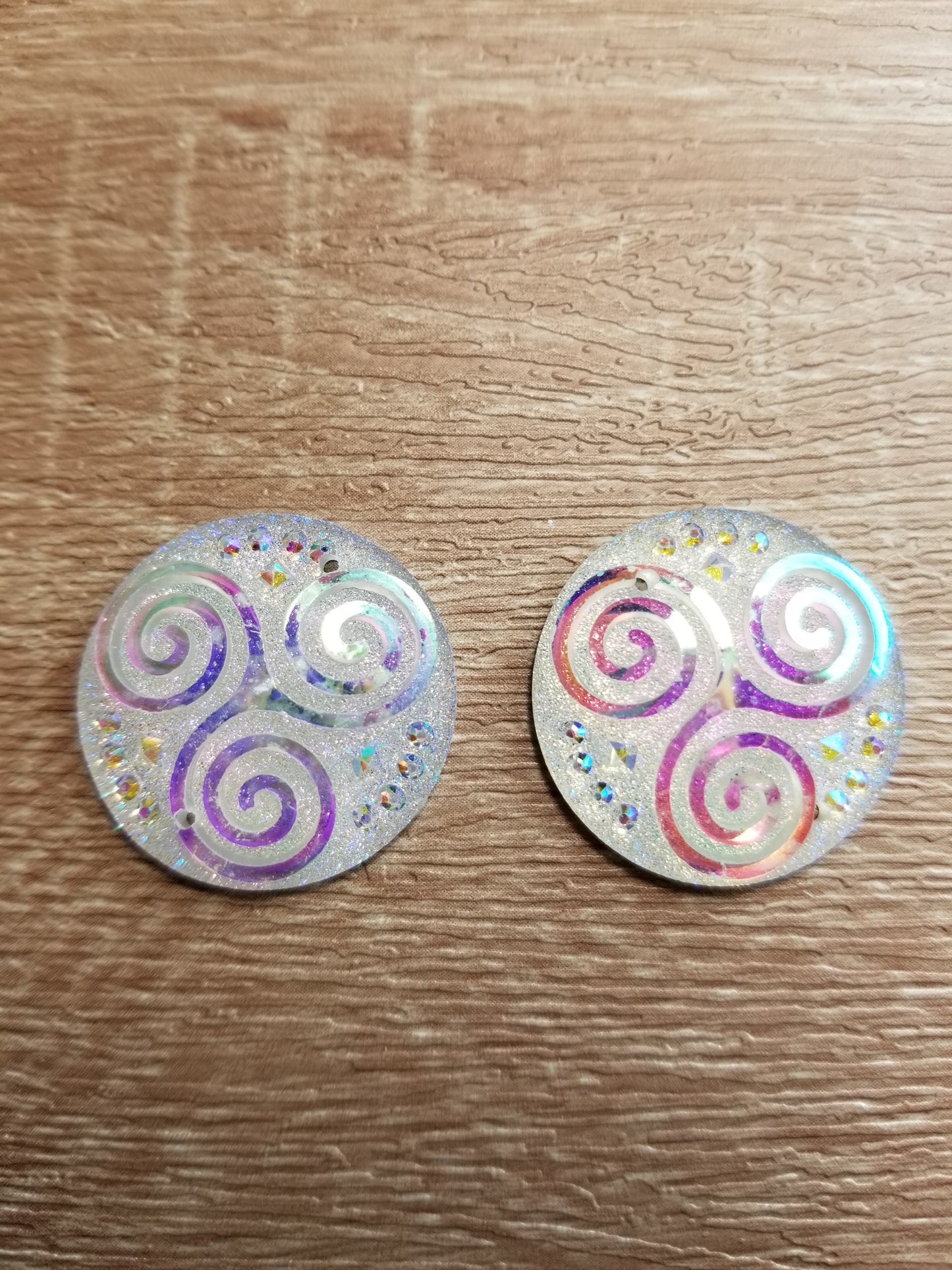 25 mm Round cabochons, 25 mm Round Cabochons for Indigenous Beaded Earring Supplies, 25 mm Cabs Indigenous Beaded Crafts
