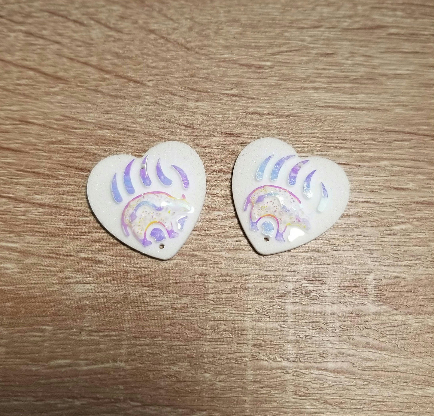 AB 25mm Heart Bear Claw Shiny Flat Back Cabochons, Heart Bear Resin Cabochons, Resin Cabs for Indigenous Beaded Earring Supplies