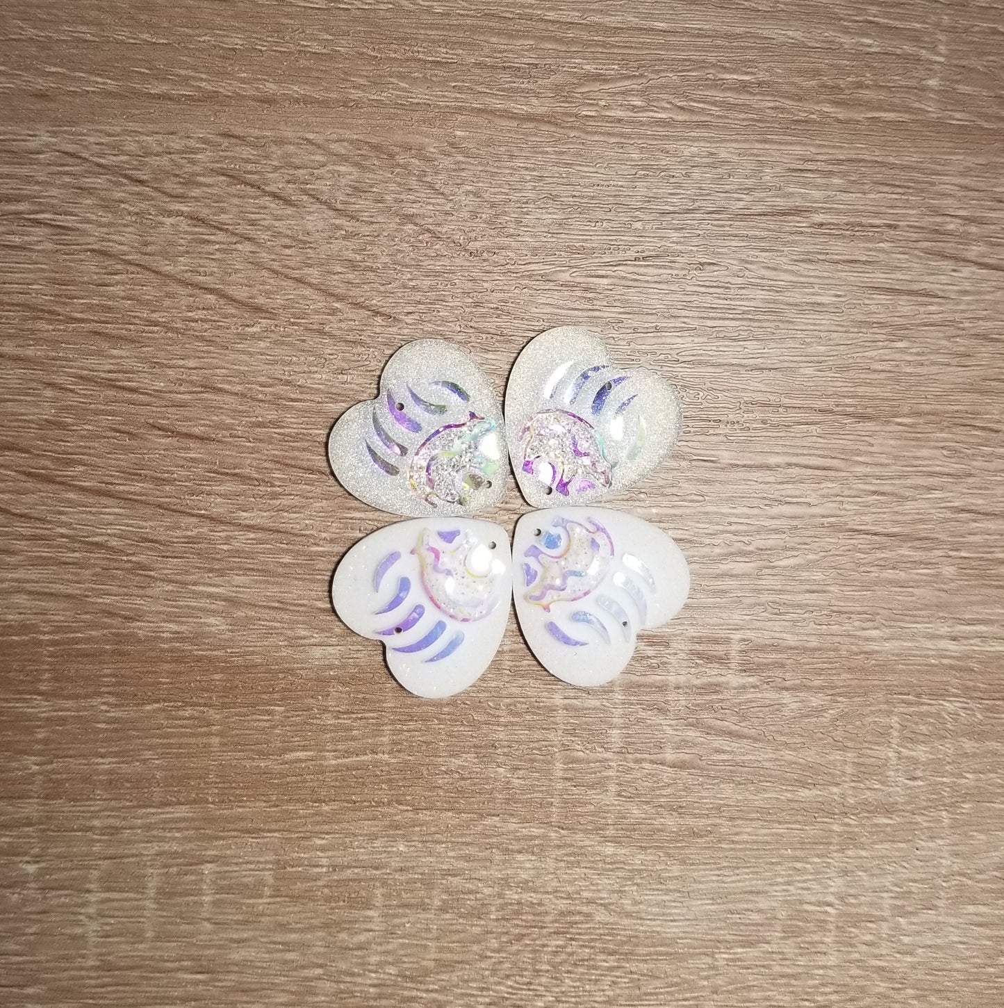 AB 25mm Heart Bear Claw Shiny Flat Back Cabochons, Heart Bear Resin Cabochons, Resin Cabs for Indigenous Beaded Earring Supplies