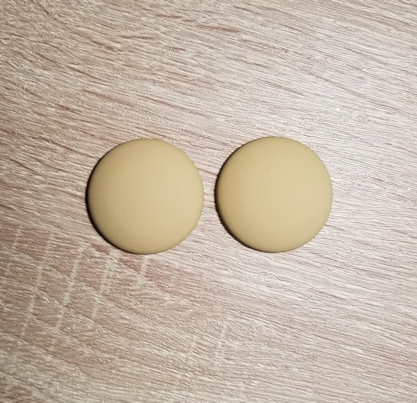 Matte 25 x 25 mm Round cabochons, Round Matte Cabochons for Indigenous Beaded Earring Supplies, Large Matte Cabs Indigenous Beaded Crafts