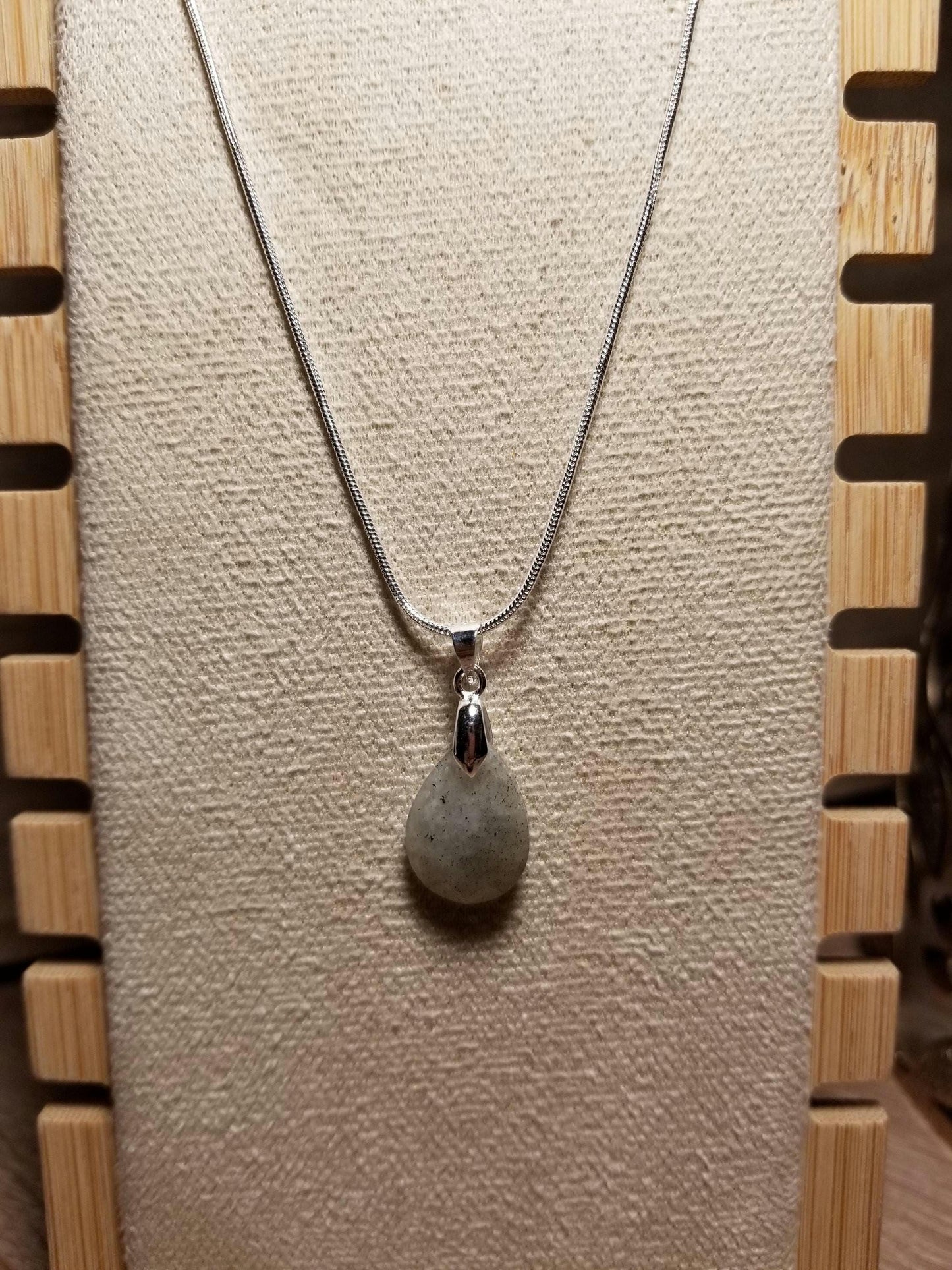 925 Silver 1mm Snake Chain Necklace with Labradorite Semi-precious Stone Pendant, 925 Silver Necklace with Faceted Labradorite Stone Charm