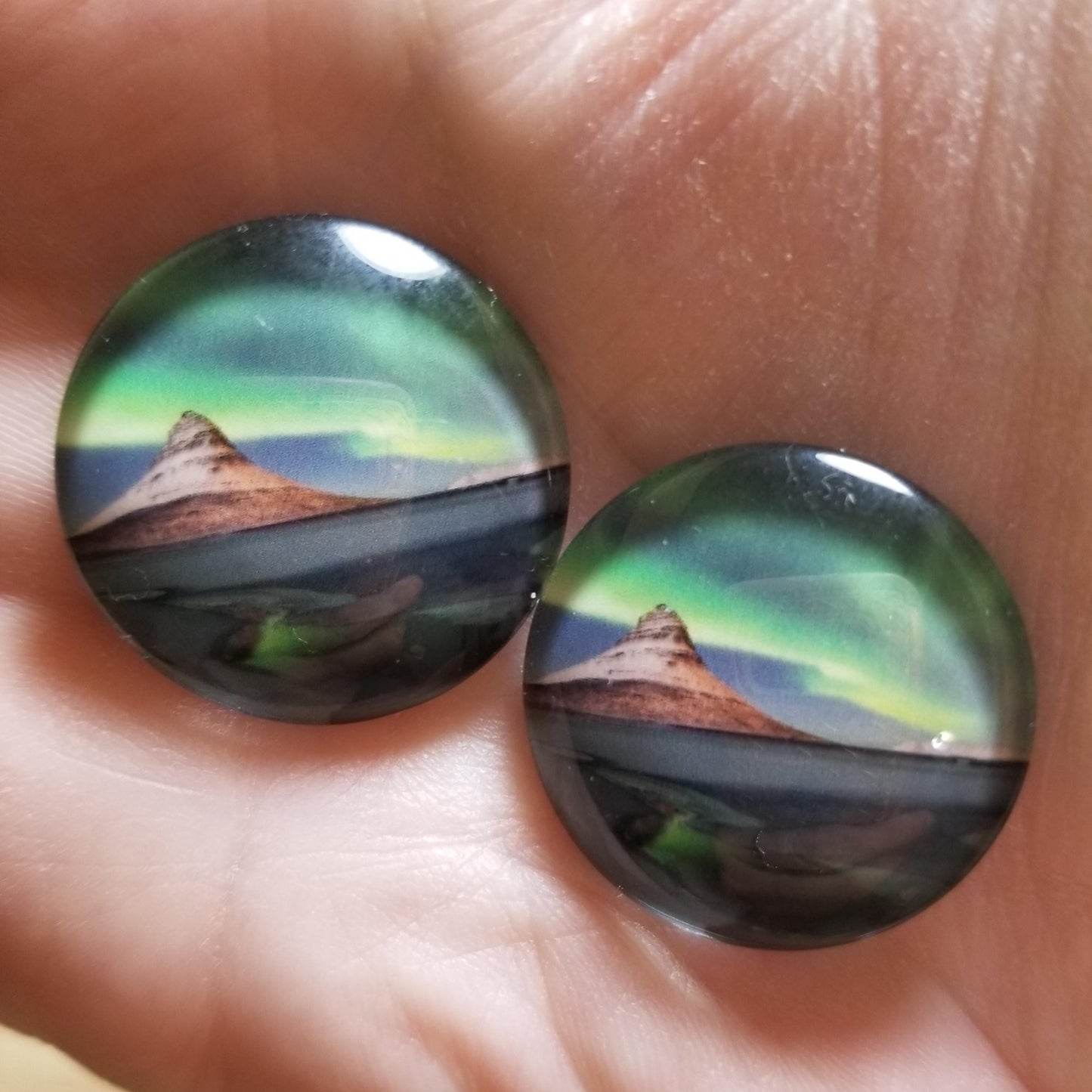 AB 20 mm Glass Round Flat Back Cabochons, 25 mm Glass Cabochons for Indigenous Beaded Earrings Supplies, Cabs for Indigenous Beaded Crafts